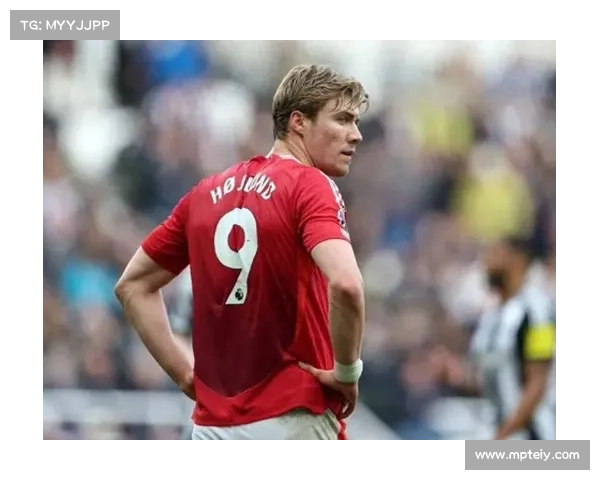 米兰曼联接近敲定霍伊伦租借 + 买断协议，丹麦锋霸或重返意甲